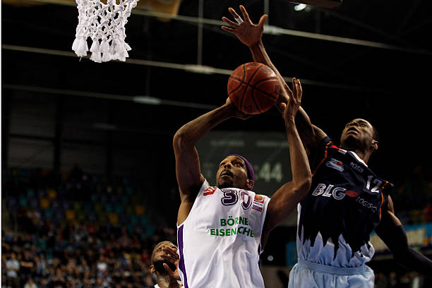 名誉的双重 名誉的双重