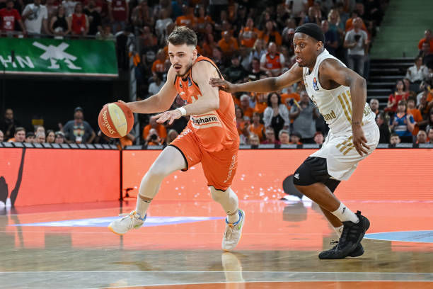 运动员在公 运动员在公