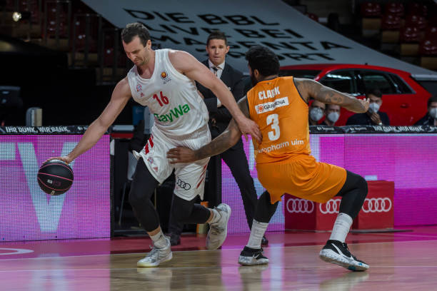 是由于有像 是由于有像