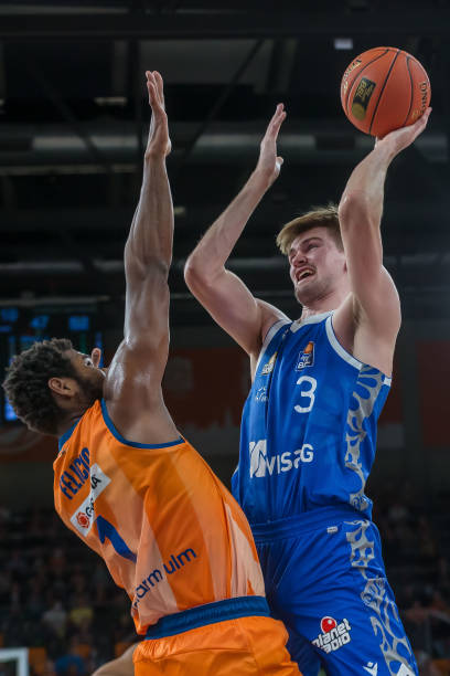 控球能力压 控球能力压