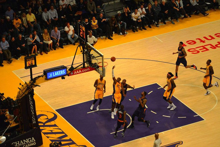 彰显了俱乐 彰显了俱乐