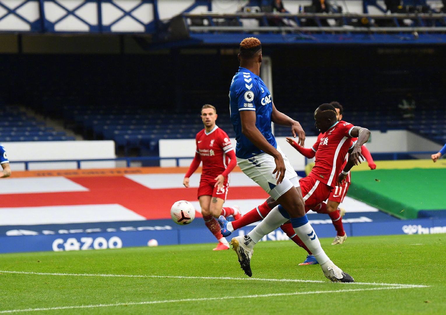 使比赛更加 使比赛更加